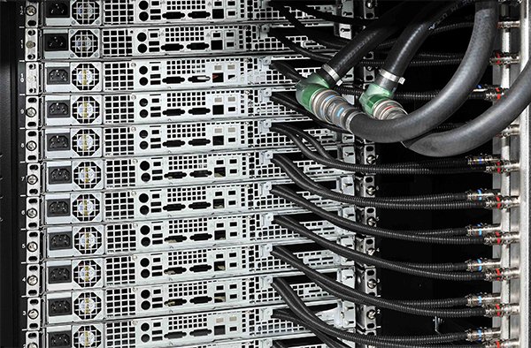 Direct liquid cooling manifold and hose distribution system on server racks